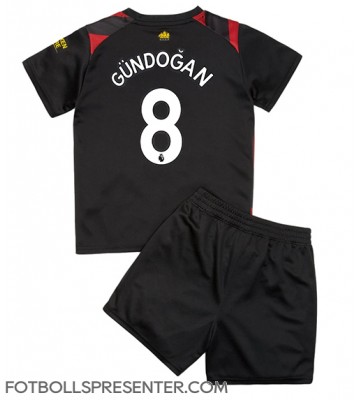 Manchester City Ilkay Gundogan #8 Bortatröja Barn 2022-23 Kortärmad (+ korta byxor)